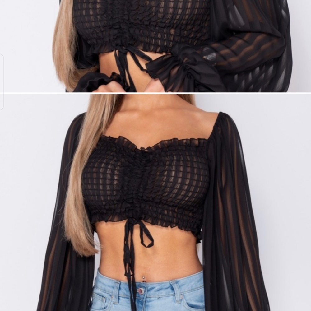 Full sleeve crop top